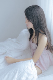 明星专题：安娜·帕里约